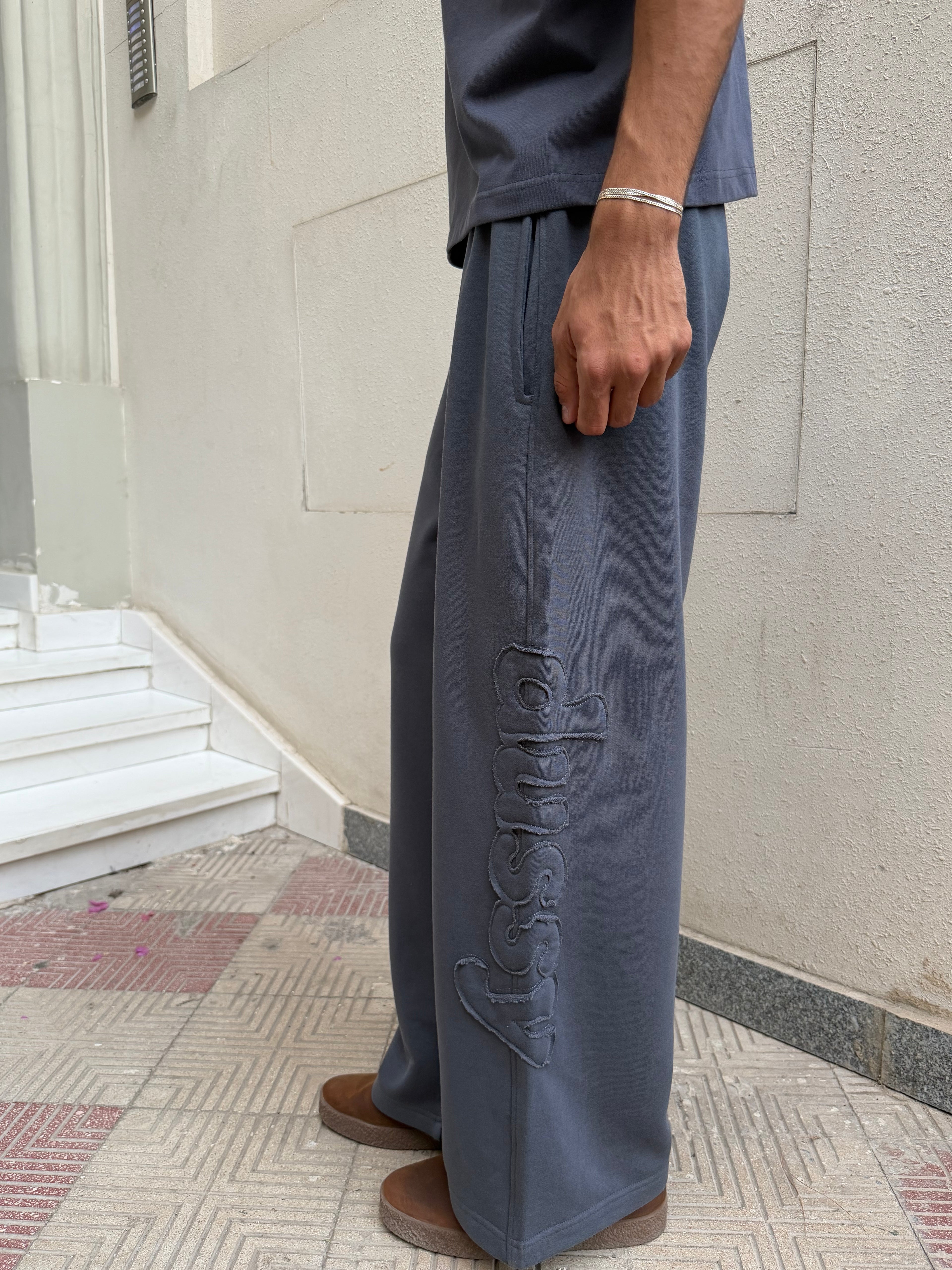 The "Signature" Sweatpants - Charcoal